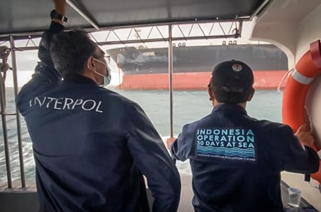 Las autoridades indonesias detectaron 65 vertidos de hidrocarburos.